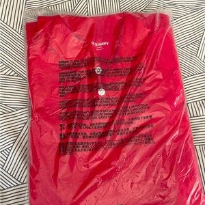 NWT 5-pack Old Navy Boys Red Uniform polo size small (6-7)